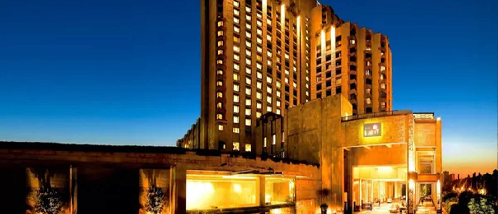 Best 5-Star Hotels in Delhi 2026: The LaLiT New Delhi – Prices, Amenities & Best Booking Deals